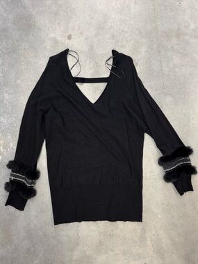 Thalia Sodi Black Sweater Size Medium Faux Fur Cuff Embellished V-Neck Top